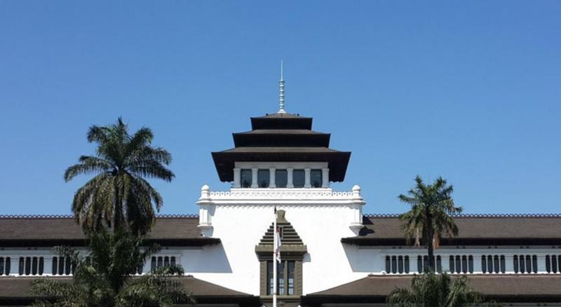 Amaris Hotel Cimanuk Bandung Exteriér fotografie
